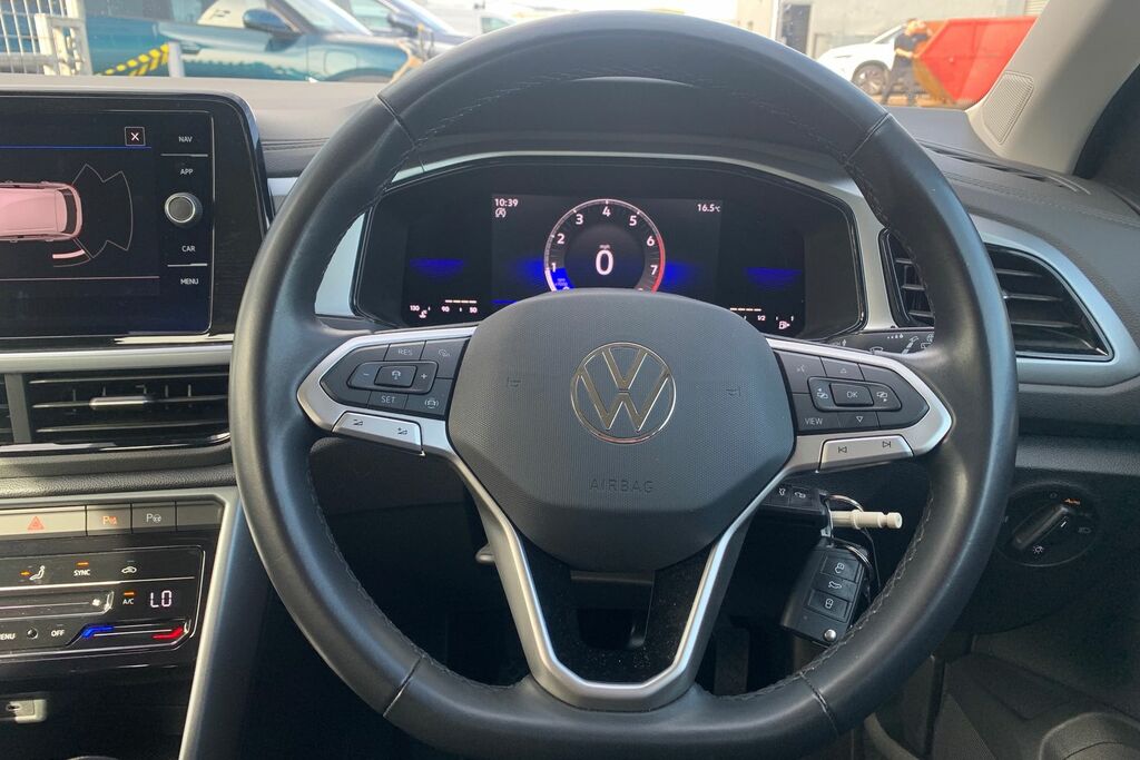 Volkswagen T-Roc Active White #13