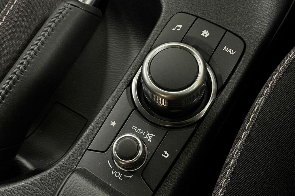 Mazda 2 1.5 E-skyactiv G Mhev Homura Grey #23