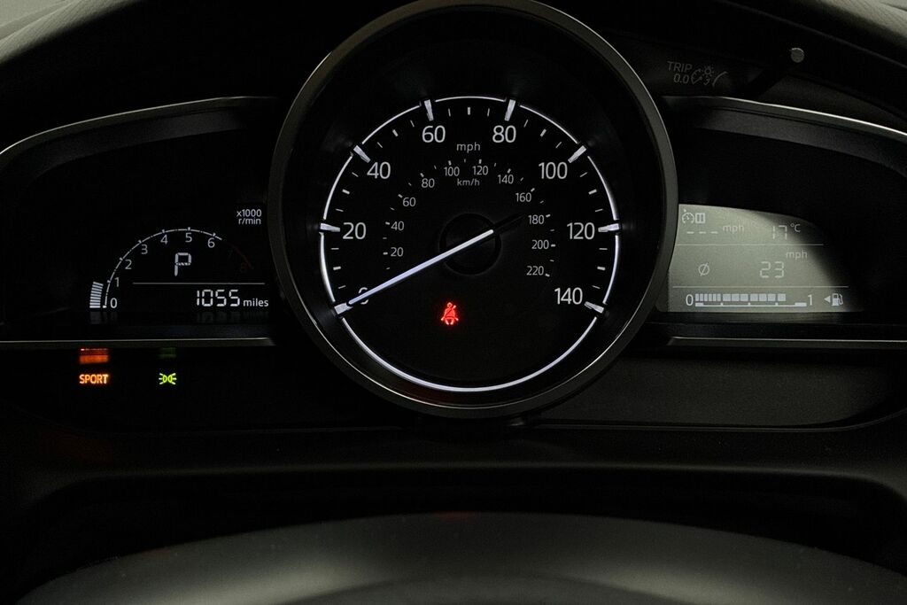Mazda 2 1.5 E-skyactiv G Mhev Homura Grey #15