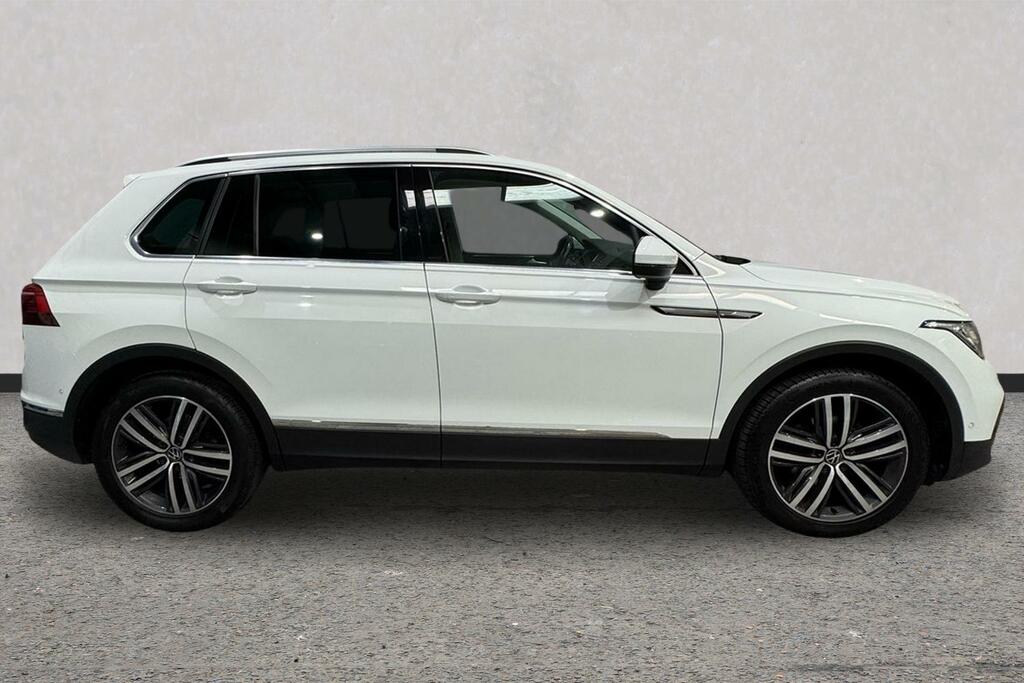Volkswagen Tiguan 2.0 Tdi Elegance Dsg White #4