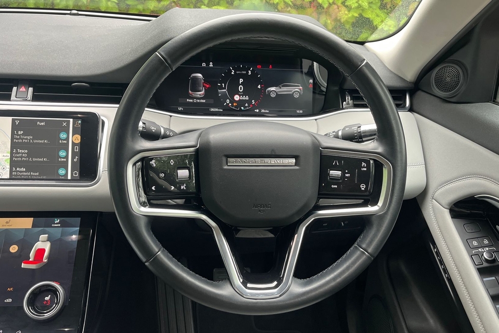 Land Rover Range Rover Evoque Hatchback White #15