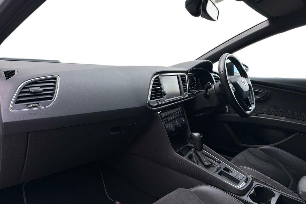 Seat Leon 2.0 Tsi Cupra 300 Ez Dsg 4Drive White #2