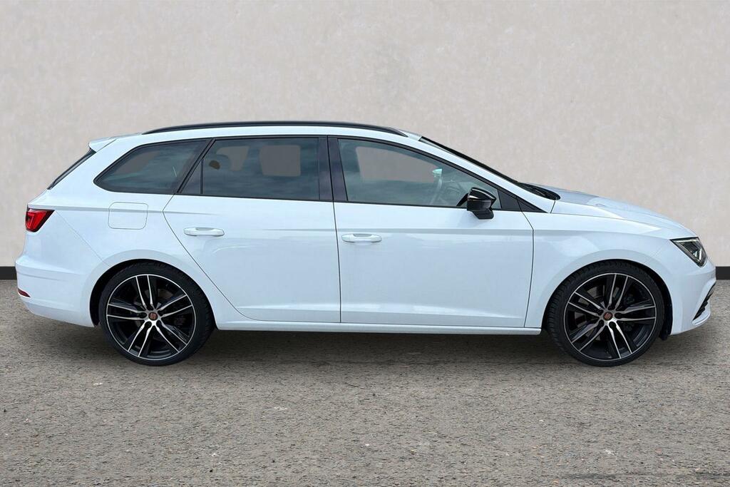 Seat Leon 2.0 Tsi Cupra 300 Ez Dsg 4Drive White #4