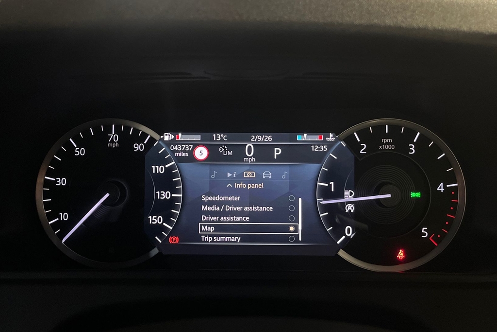 Land Rover Range Rover Velar Automatic Black #16