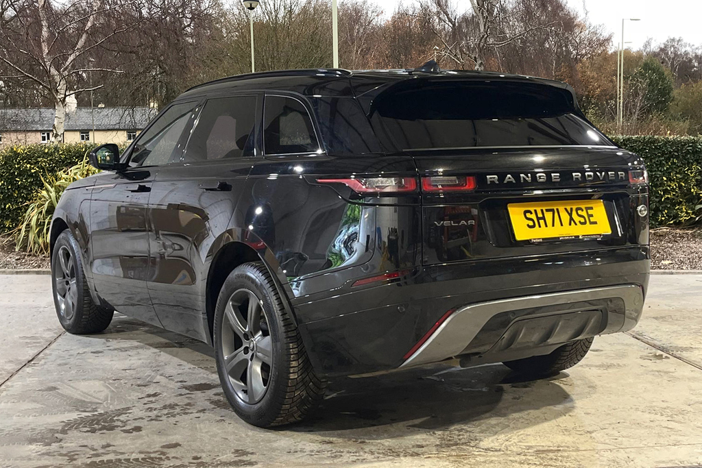 Land Rover Range Rover Velar D200 R-dynamic S Black #2