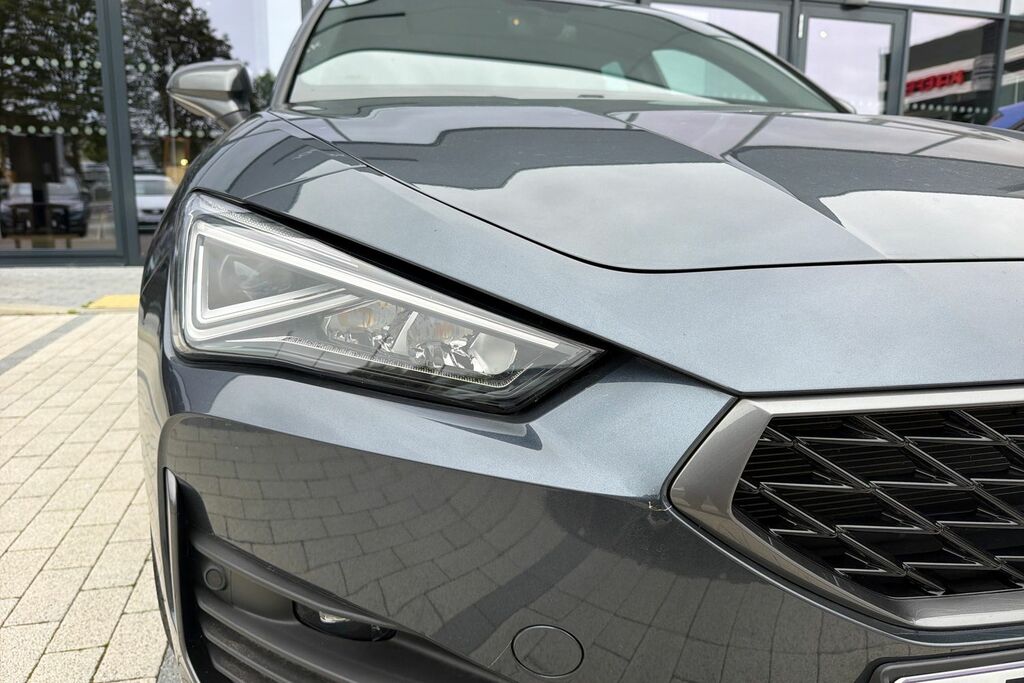 Cupra Leon 2.0 Tsi 300 Vz2 Dsg Black #18