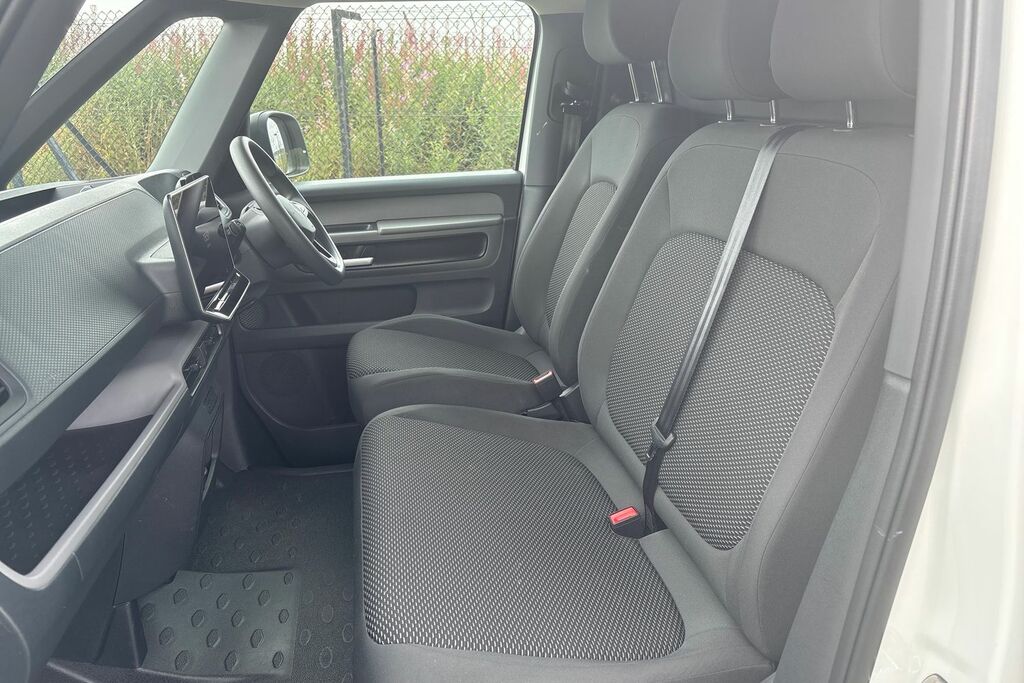 Volkswagen ID.Buzz Pro 79Kwh Commerce Panel Van Silver #16