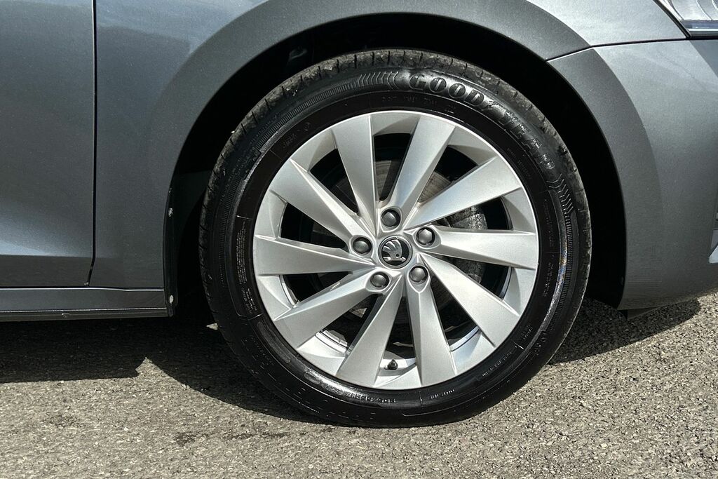 Skoda Octavia 1.5 Tsi 150 E-tec Se L Dsg Grey #5
