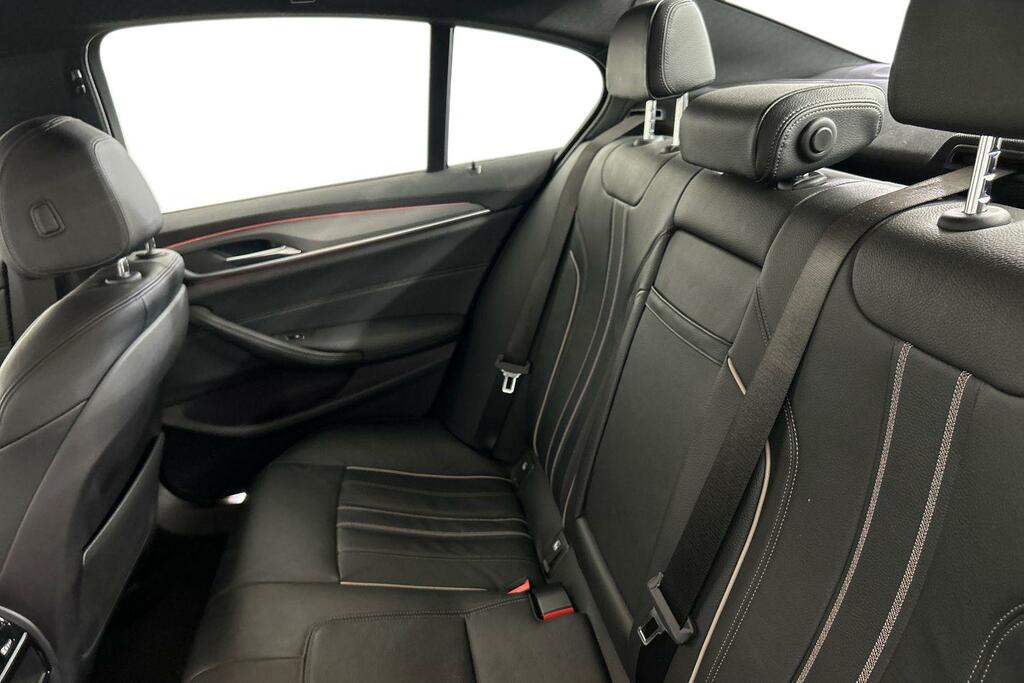 BMW 5 Series Black #12