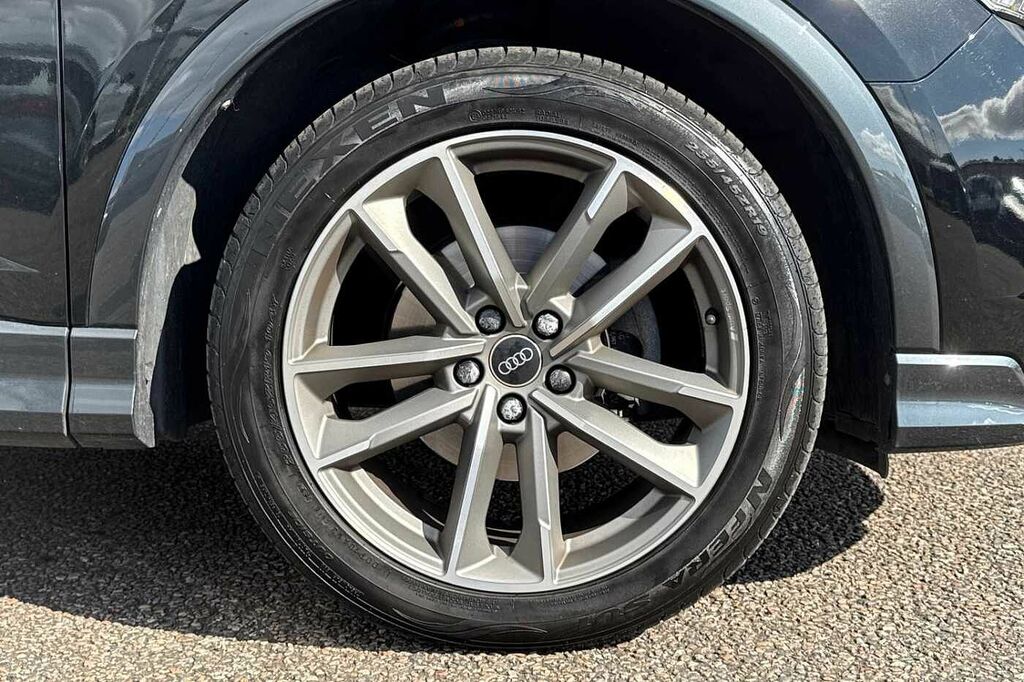 Audi Q3 Black Edition 35 Tfsi 150 Ps S Tronic Black #5
