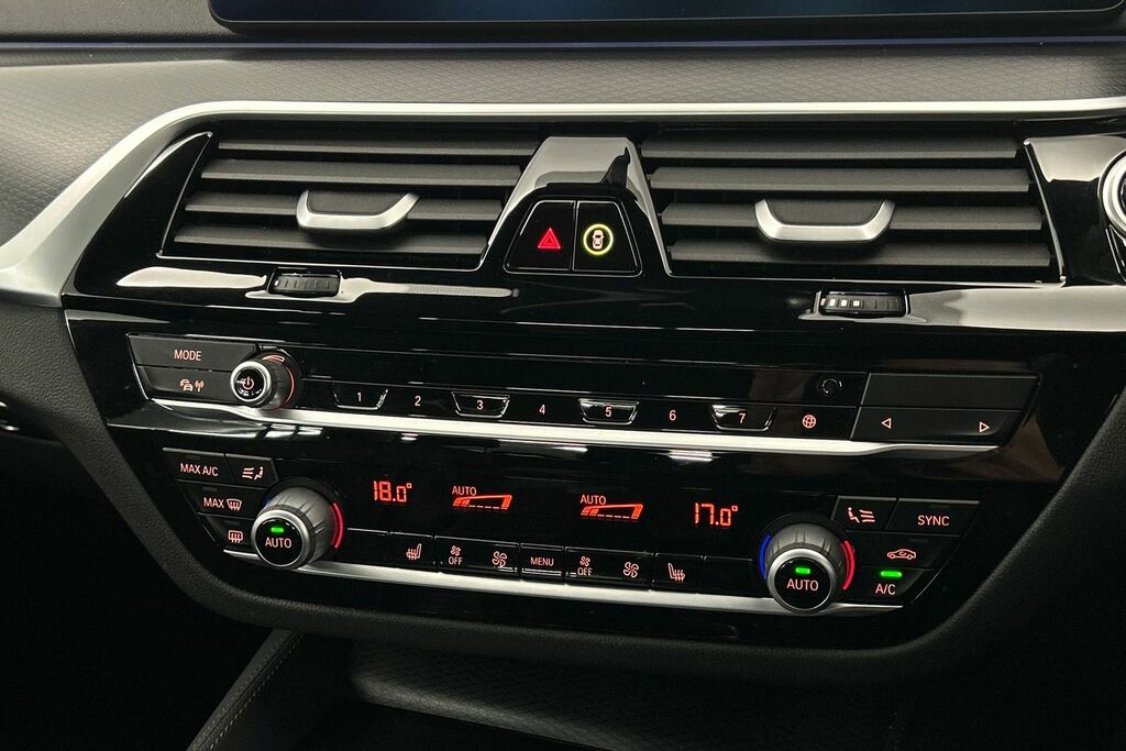 BMW 5 Series Se White #23