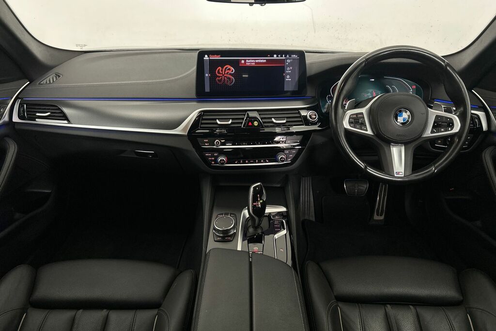 BMW 5 Series 2.0 520D Mht M Sport Steptronic Xdrive Euro 6 Ss Blue #4