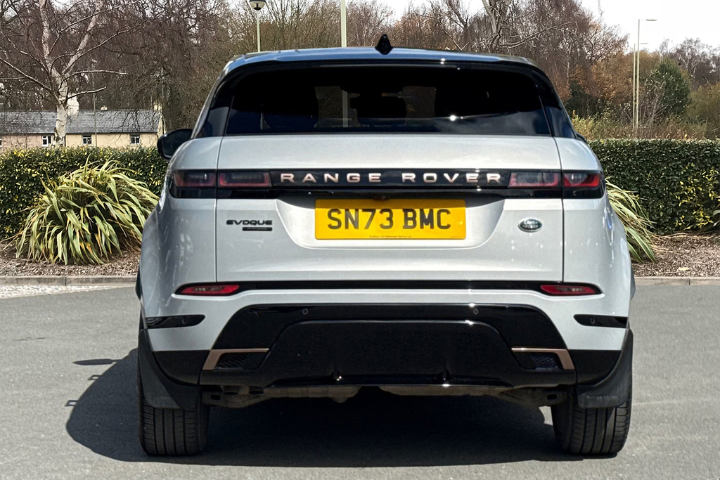 Land Rover Range Rover Evoque R-dynamic Se White #6