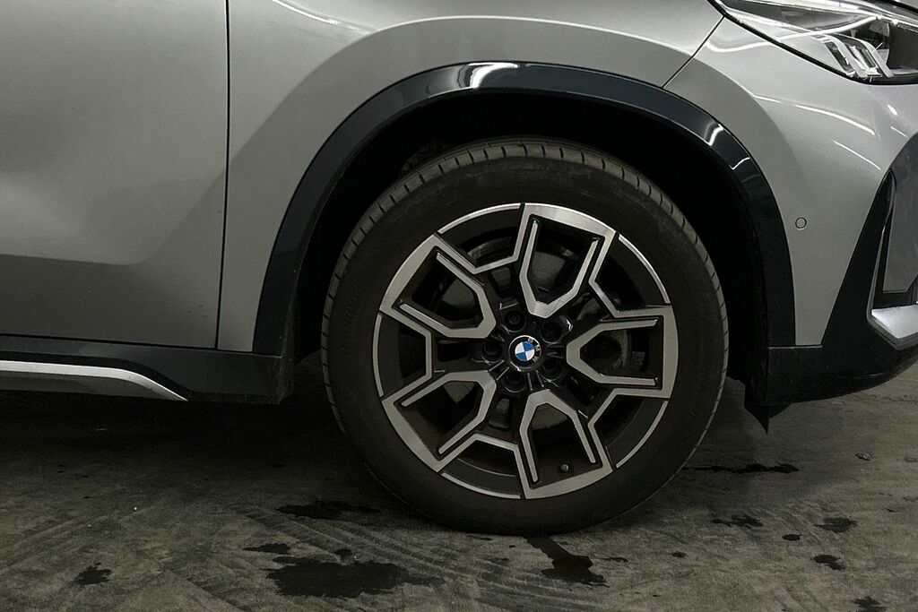 BMW X1 Sdrive 18D Xline Tech Plus Pack Step Black #14