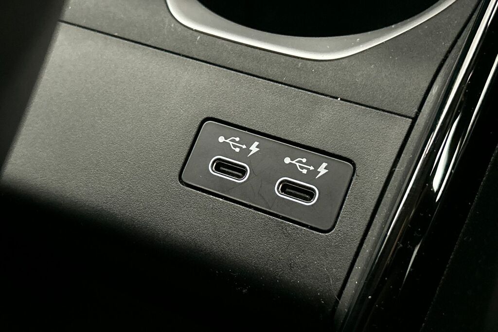 BMW X1 Sdrive 18D Xline Tech Plus Pack Step Black #21
