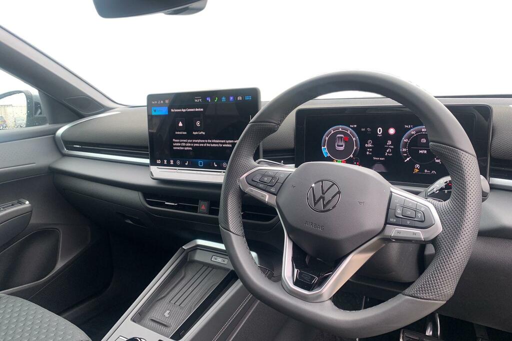 Volkswagen T-Roc 1.5 Etsi 150 R-line Dsg Grey #6
