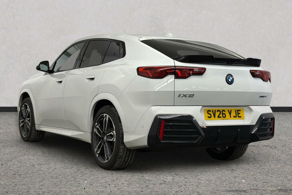 BMW iX2 Ix2 Xdrive30 Shadow Edition White #2