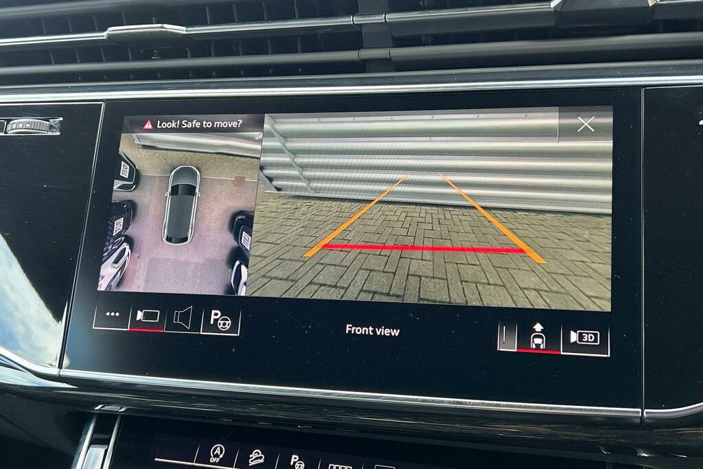 Audi Q8 3L Black Edition Black #26