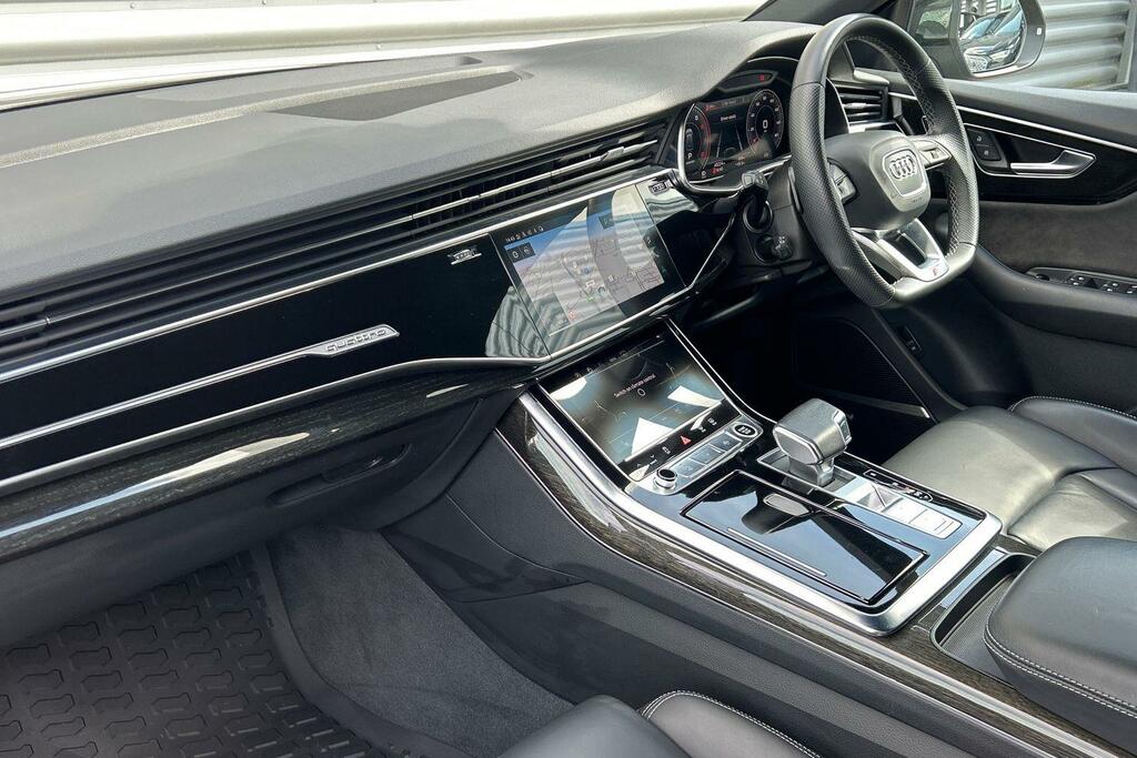 Audi Q8 Black Edition 55 Tfsi Quattro 340 Ps Tiptronic Grey #2