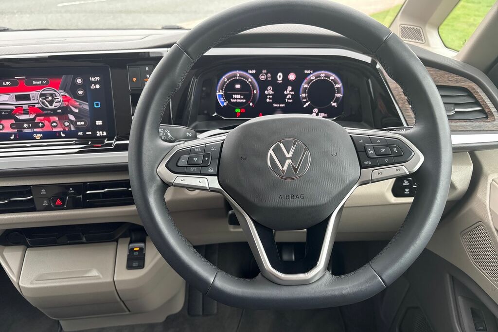 Volkswagen Multivan 2.0 Tdi Life Mpv Dsg Green #13