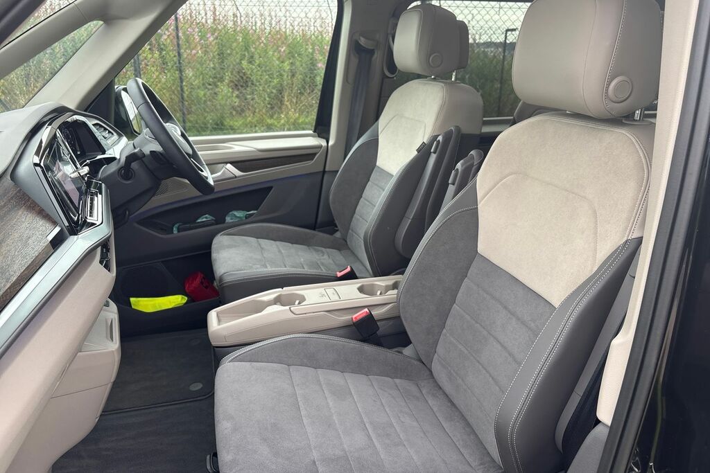 Volkswagen Multivan 2.0 Tdi Life Mpv Dsg Green #16
