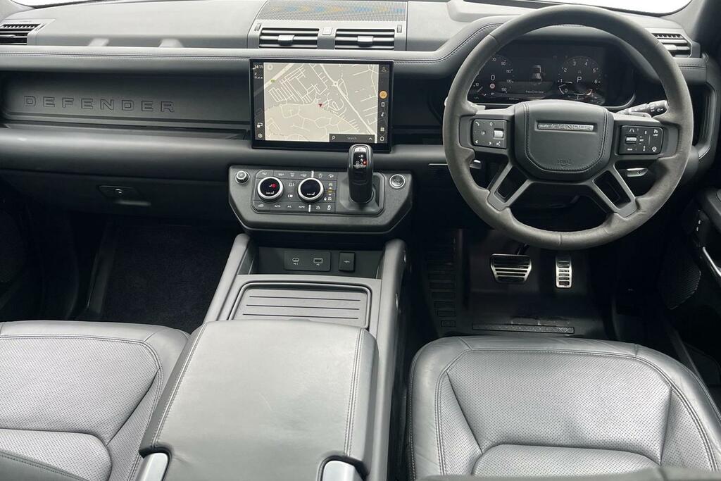 Land Rover Defender 110 X-dynamic Se Brown #9