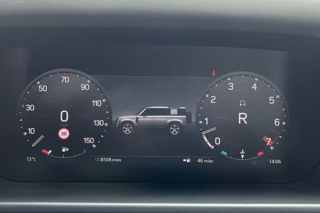 Land Rover Defender 110 X-dynamic Se Brown #16