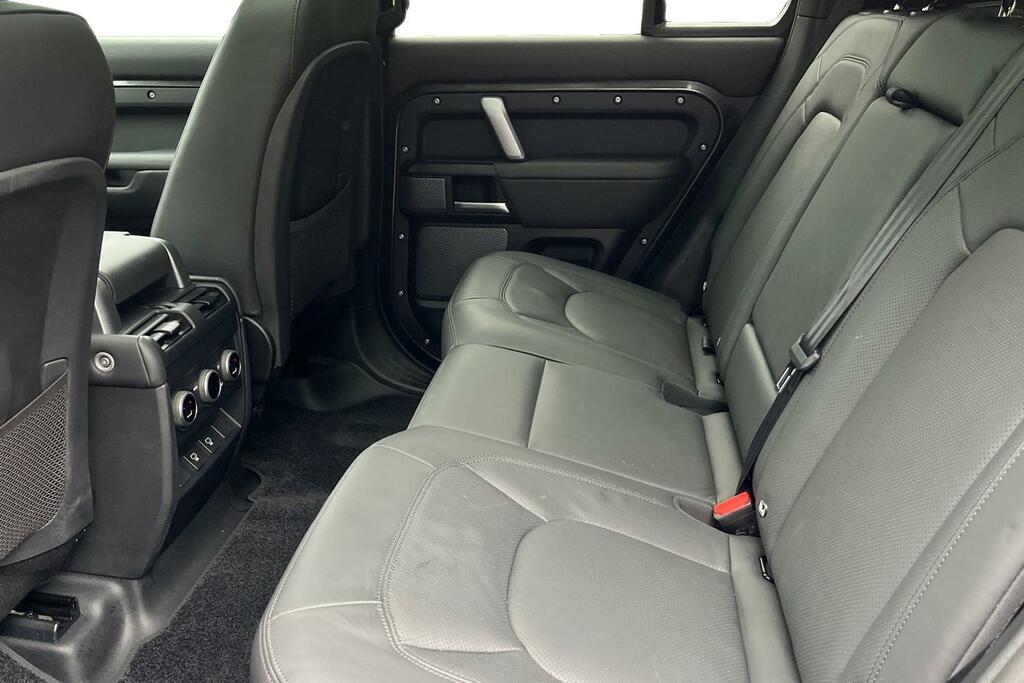Land Rover Defender 110 X-dynamic Se Brown #4