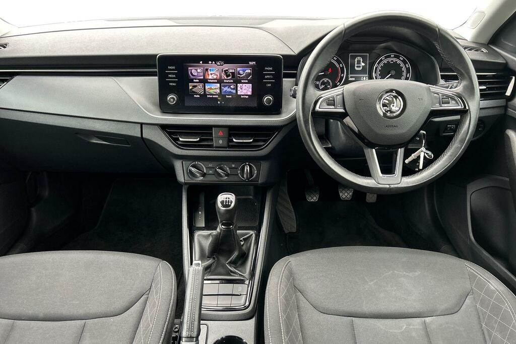 Skoda Scala Se Tsi White #10