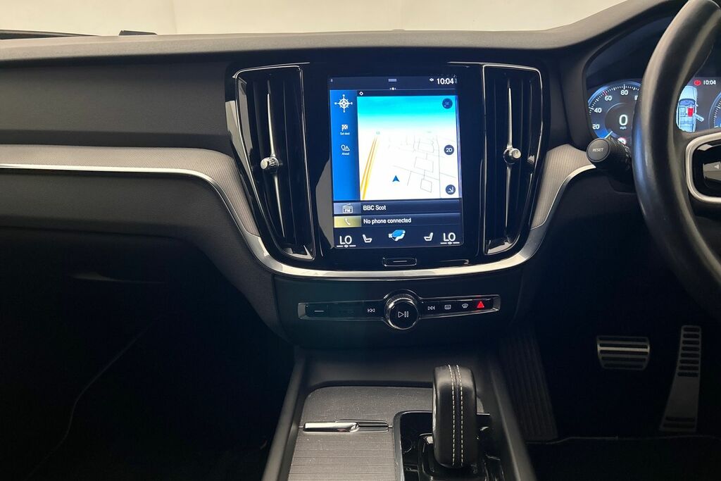 Volvo V60 2.0 V60 R-design Grey #28
