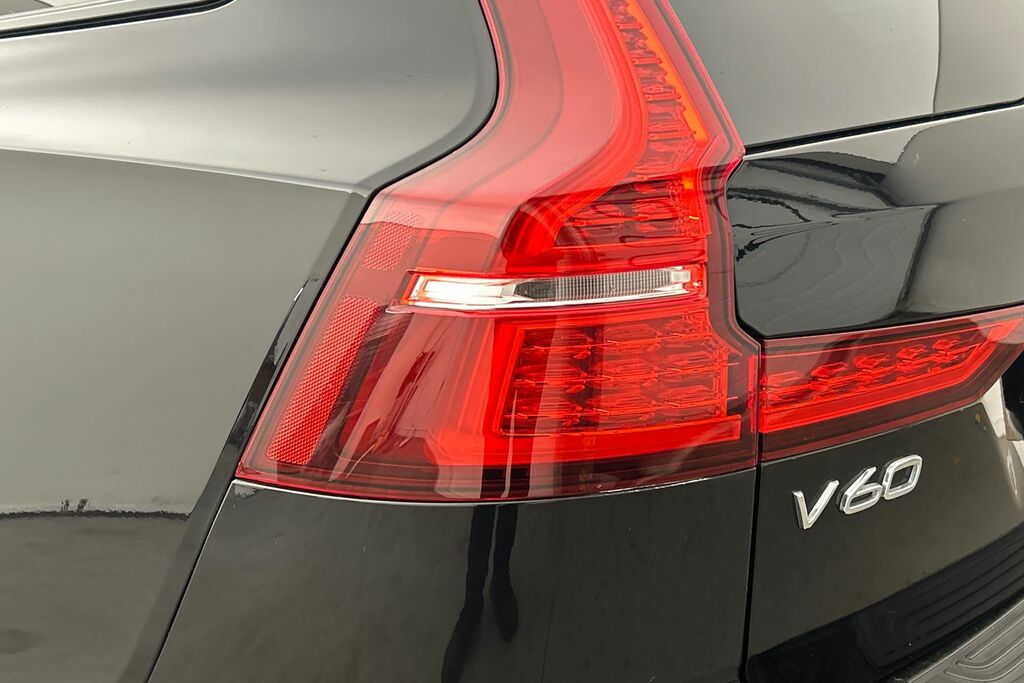 Volvo V60 2.0 V60 R-design Grey #20