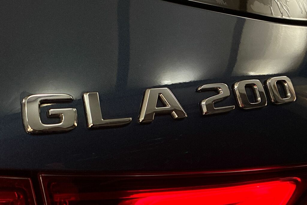 Mercedes-Benz GLA Class Suv Black #20
