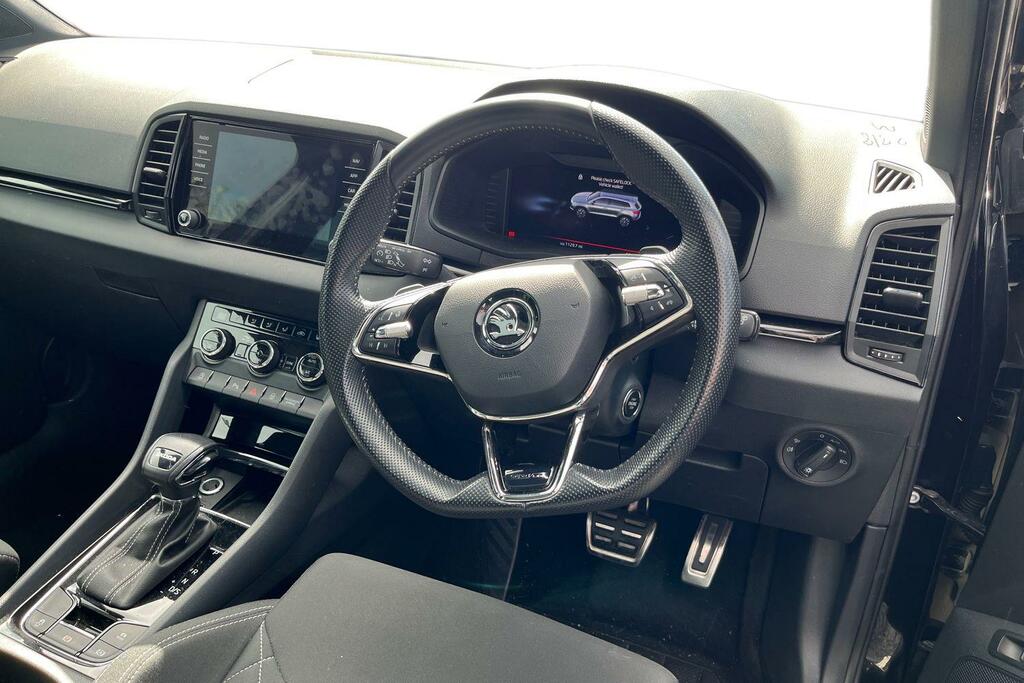 Skoda Karoq 1.5 Tsi 150Ps Sportline Dsg Black #6