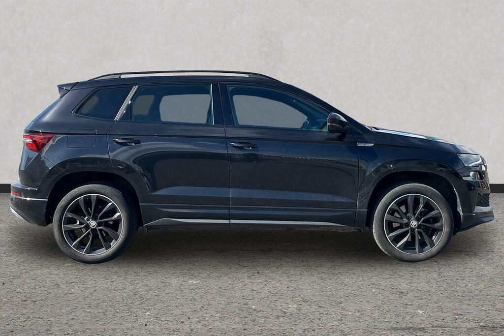 Skoda Karoq 1.5 Tsi 150Ps Sportline Dsg Black #4