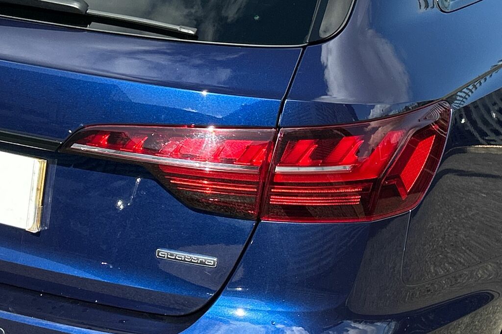 Audi A4 Avant 35 Tdi Technik S Tronic Blue #19