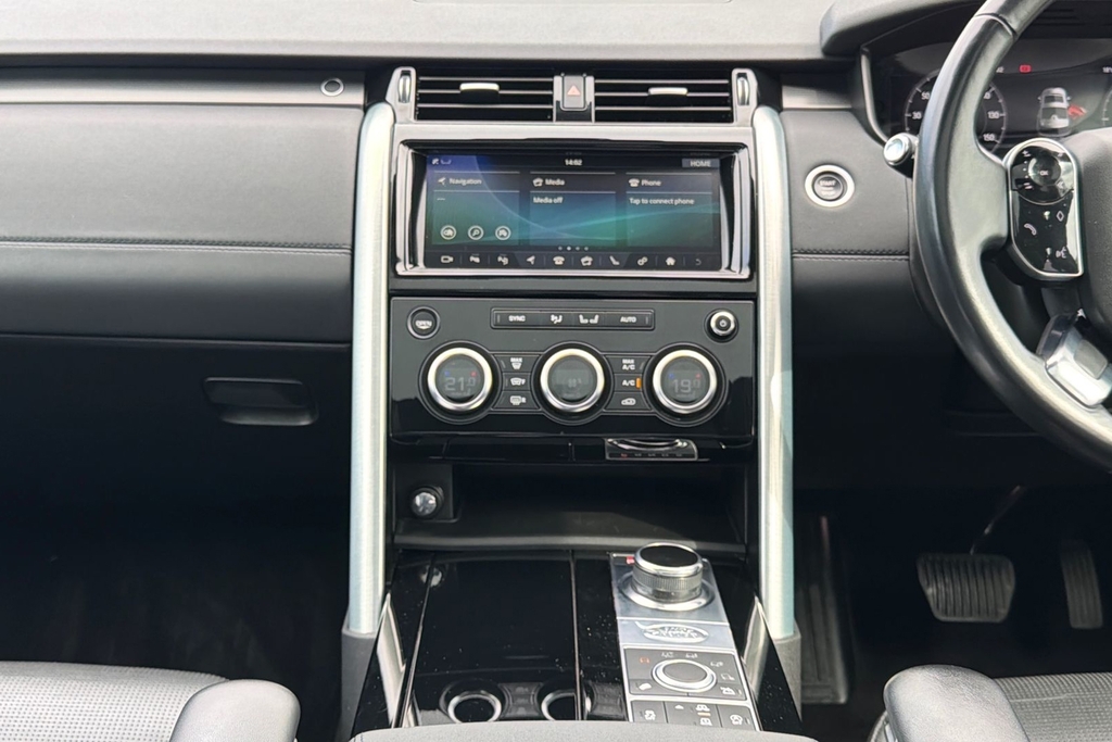 Land Rover Discovery Suv White #14