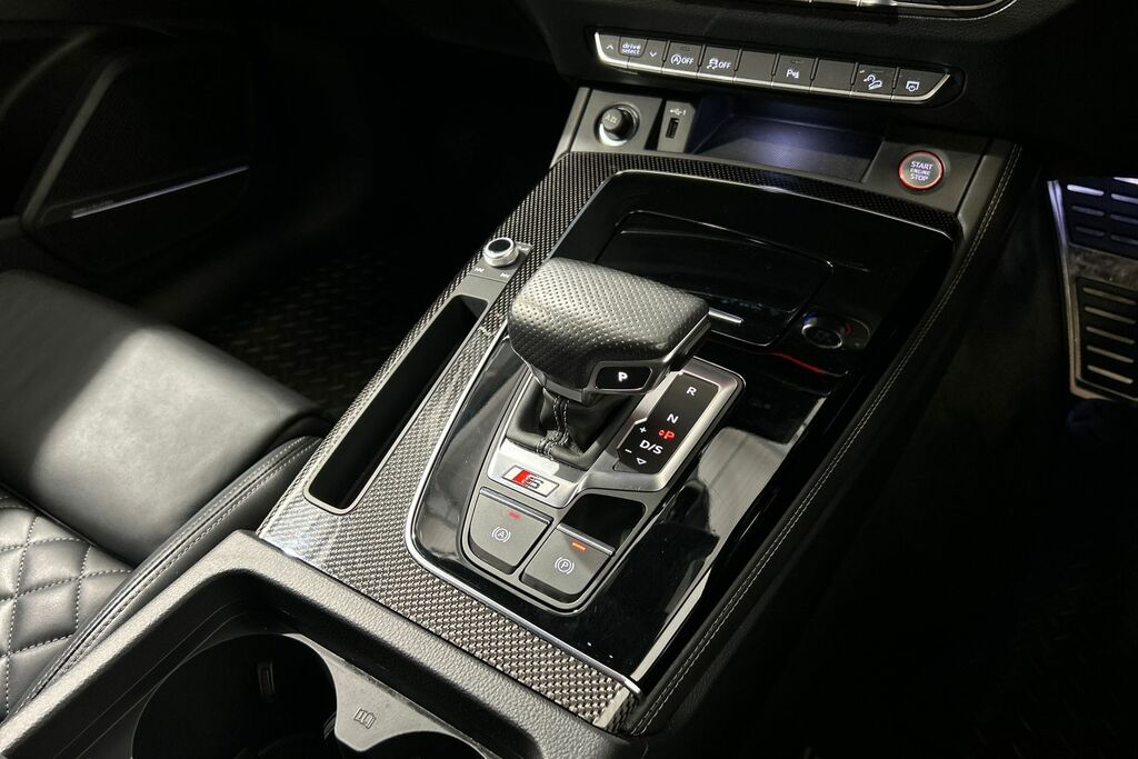 Audi SQ5 3L Vorsprung Black #22