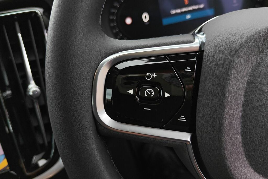 Volvo V60 2.0 B6p Core Awd White #11