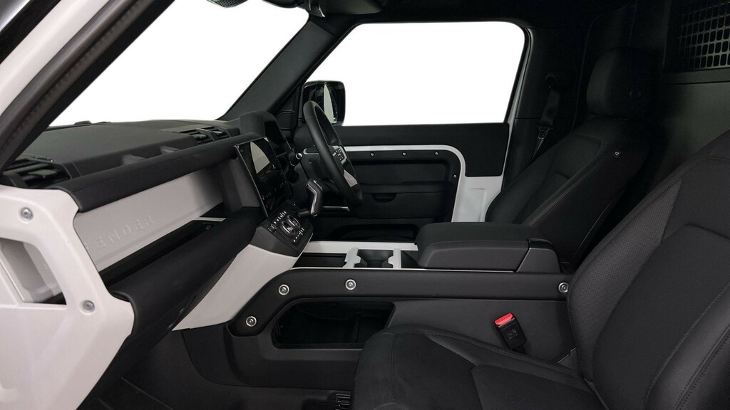 Land Rover Defender D250 Hard Top S White #5