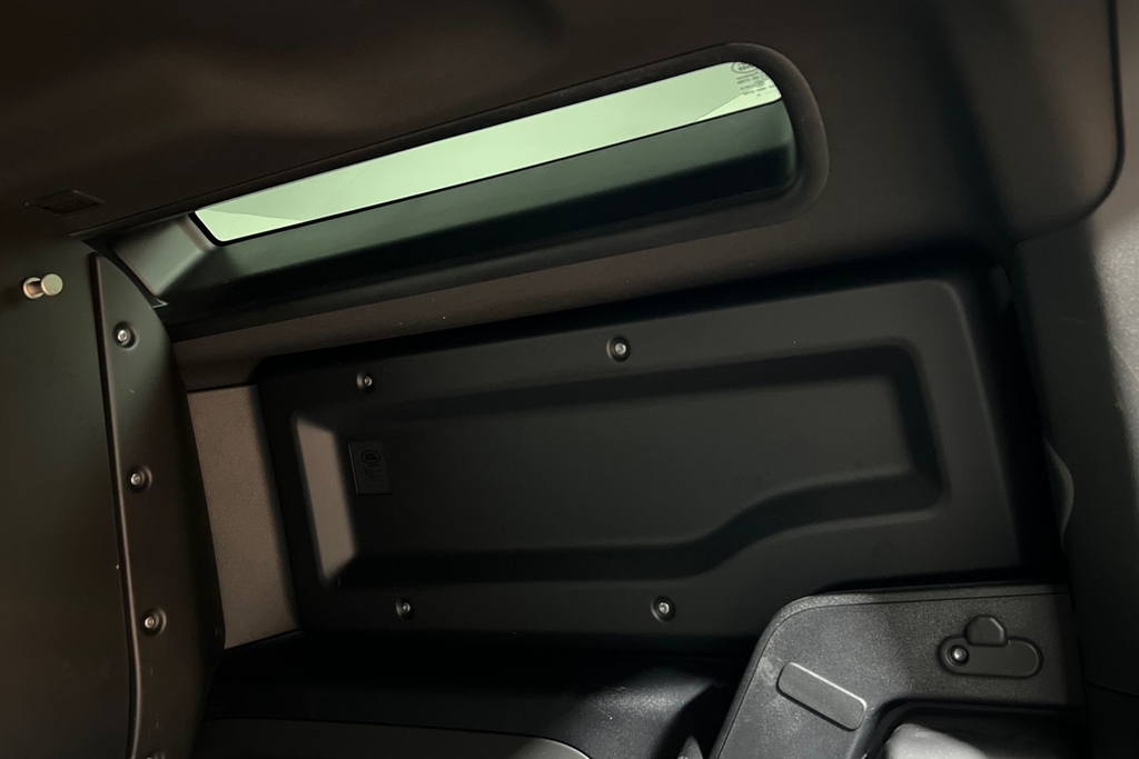 Land Rover Defender X-dynamic Se Grey #41