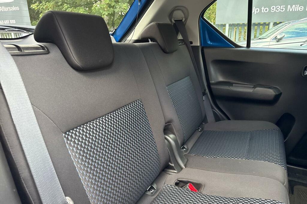 Suzuki Ignis Sz-t Dualjet White #17
