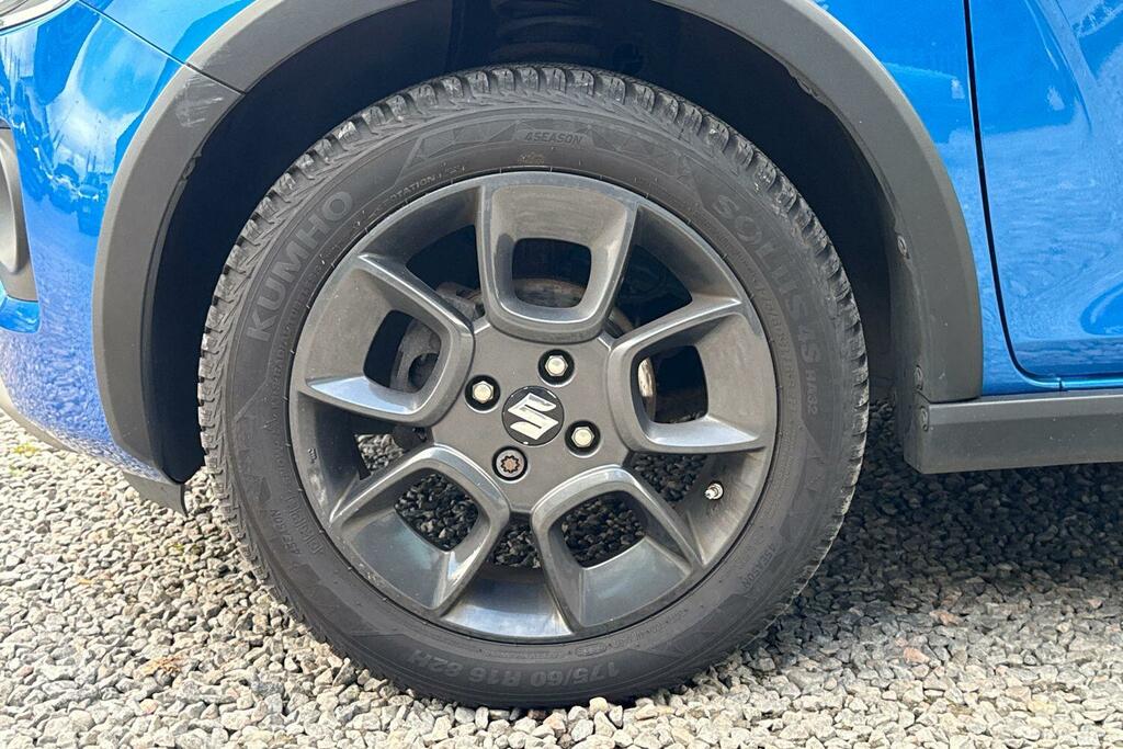 Suzuki Ignis Sz-t Dualjet White #15
