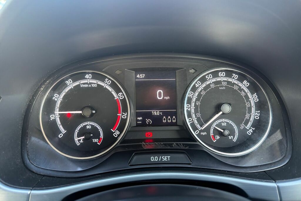 Skoda Fabia Se Black #15