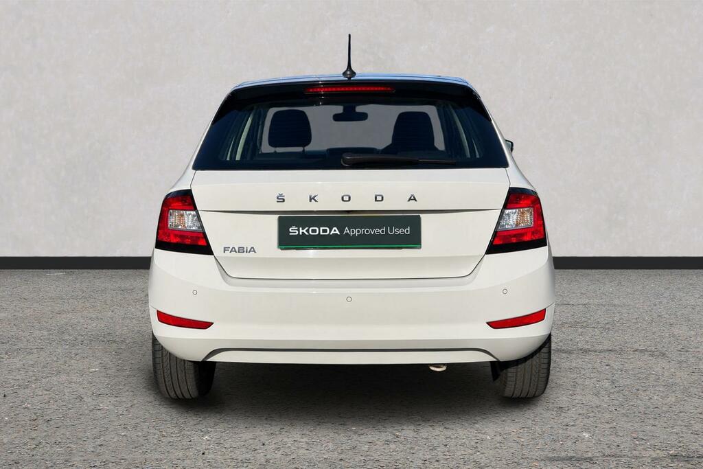 Skoda Fabia Se Black #7