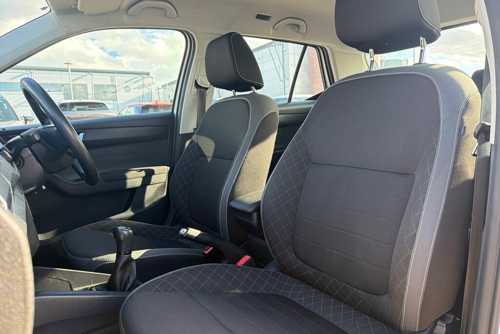 Skoda Fabia Se Black #16