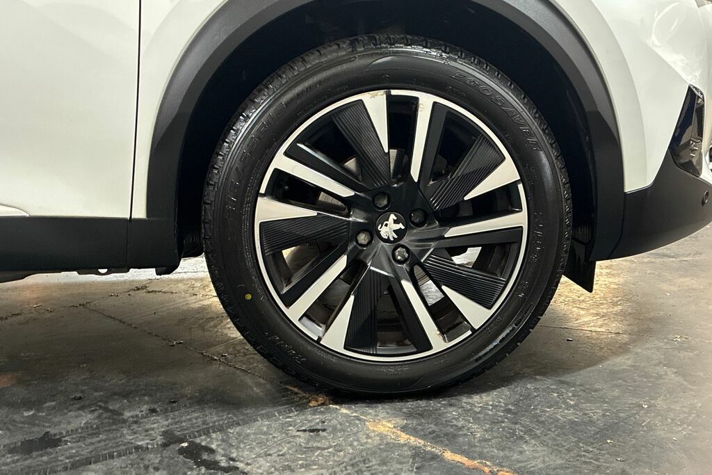 Peugeot 2008 Puretech Ss Allure Premium Grey #15
