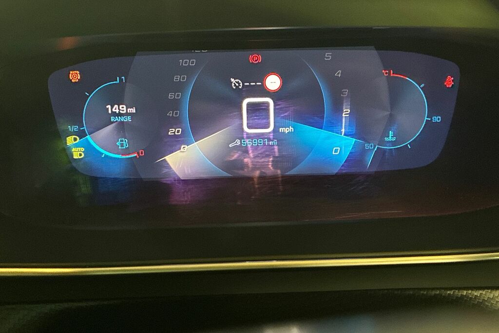 Peugeot 2008 Puretech Ss Allure Premium Grey #10