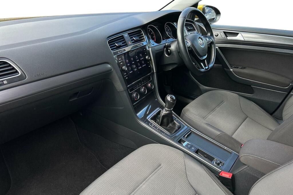 Volkswagen Golf 1.4 Tsi Se Nav Yellow #2