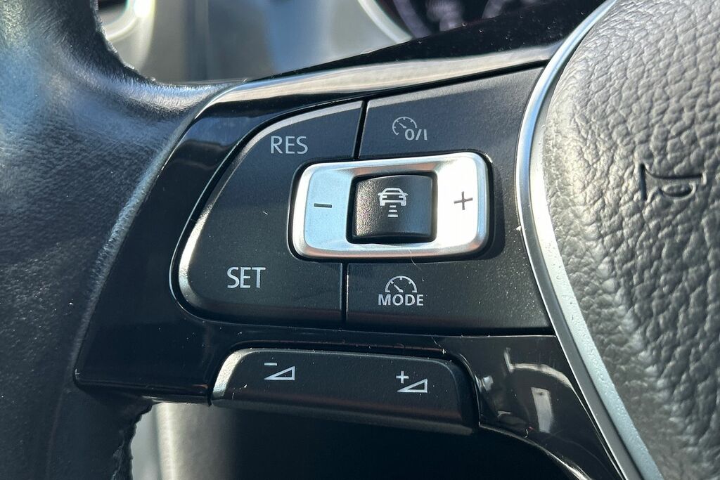 Volkswagen Golf Se Navigation Tsi Bluemotion Technology Dsg Green #14