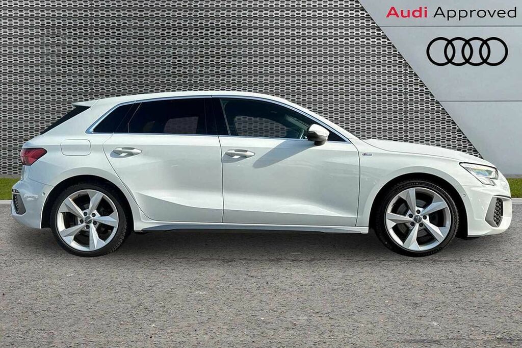 Audi A3 S Line 35 Tfsi 150 Ps S Tronic White #4